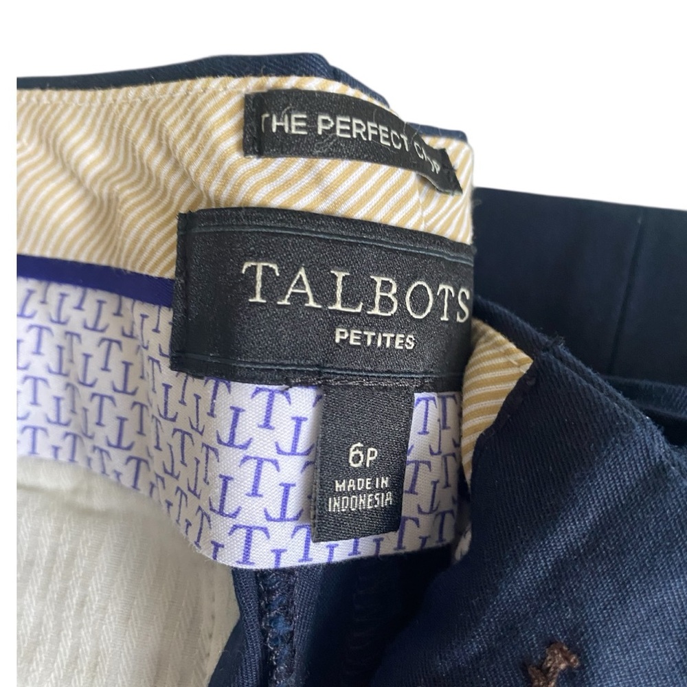 Talbots Perfect Crop Navy Blue Capri Pants - Like New - Size 6P - Picture 4 of 5
